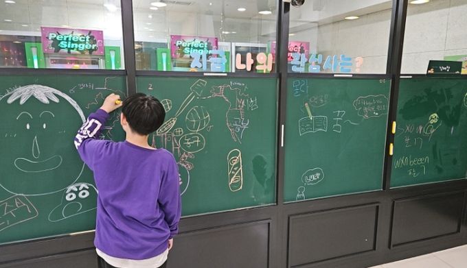 의왕시청소년수련관 꿈누리카페, 청소년의 생각을 공유하는 '자유의 길' 상시 운영