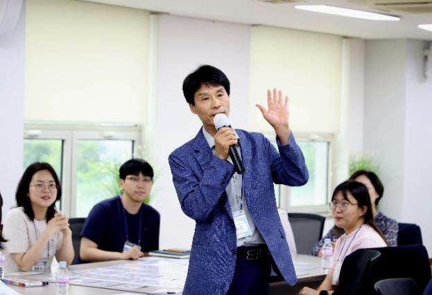 안양시, '리버스 멘토링'으로 젊은 세대와 간부 공무원 소통 강화