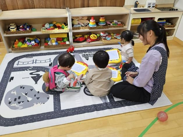 성남시 주야간 시간제 보육시설인 해님 달님 놀이터 분당점 수내동어린이집 3층