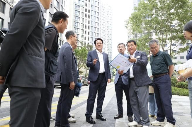 비산동 청년임대주택 방문 사진