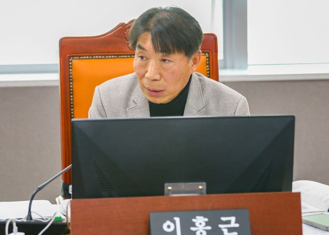 경기도의회 건설교통위원회 이홍근 의원(더불어민주당, 화성1)