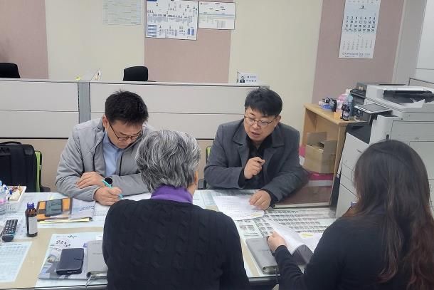 경기도의회 김철현 김재훈 의원, 지역 내 경로당 스마트 환경 사업 관련으로 논의 가져