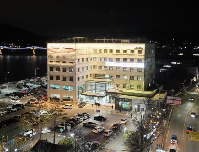 군 청사
