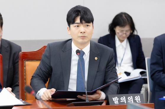 경기도의회 정동혁 의원, 전국 최초 공항 연계 환승관광 활성화 조례안 상임위 통과