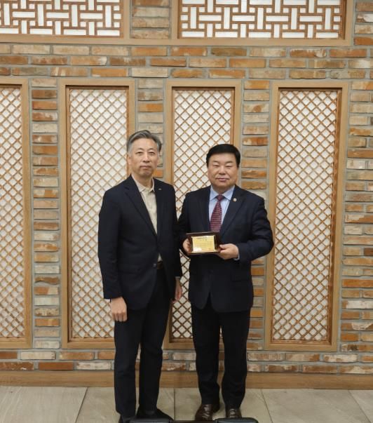 경기도의회 이병길의원, 경기도한의사회로부터 감사패 수상