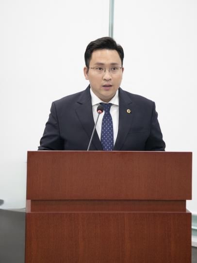 경기도의회 변재석 의원, 대표발의한 경기도교육청 진로교육 지원 조례 전부개정조례안 상임위 통과!