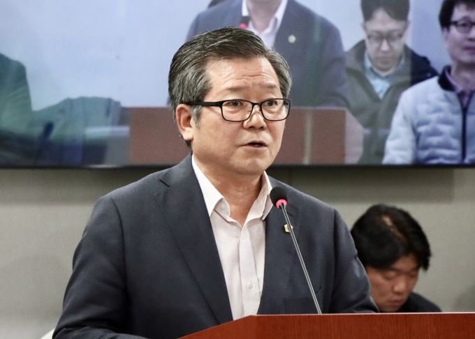 경기도의회 건설교통위원회 허원 위원장(국민의힘, 이천2)