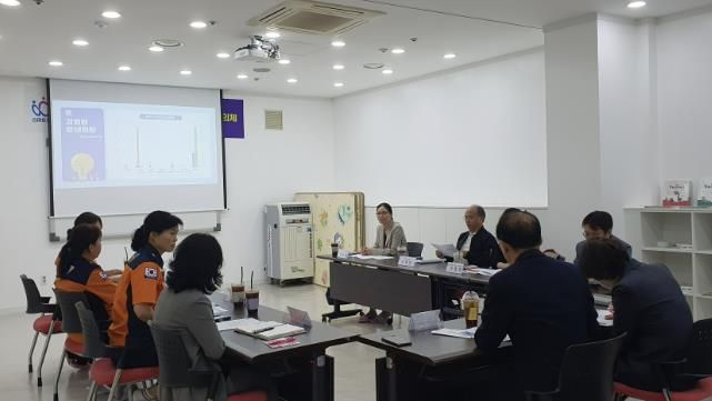 안양시는 15일 지역의료협의체 회의를 개최하고 염병 공동대응 체계를 점검했다