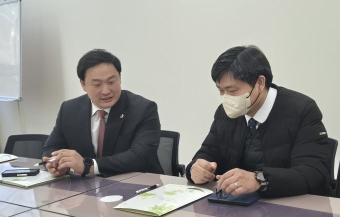 경기도의회 고준호 의원, “파주노인복지관 이동서비스 시작… 조리·광탄에 복지 차량 달린다”