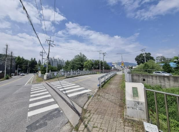 용인특례시는 처인구 포곡읍 금어리 일원의 도시계획도로 중1-50호 금어교의 2차선 도로를 4차선으로 확장하는 공사를 14일 착공했다고 밝혔다
