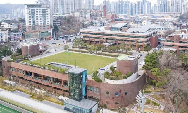 시청 전경